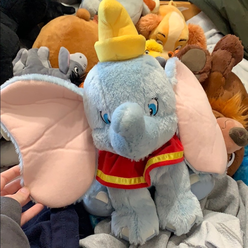 ⭐️2 for $20!!⭐️ Disney Dumbo Plush